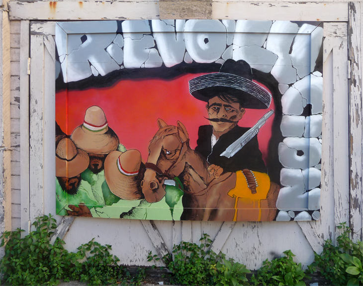 Revolucion mural by Unknown Artist
