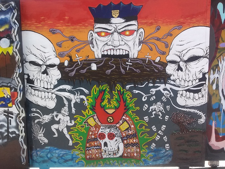 Terminator cop/Samurai skull mural by Mike Reger, Kenshin Tomoshima