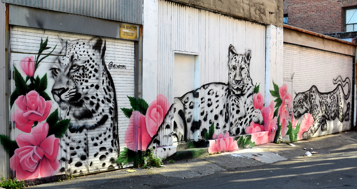 Alley Cats mural by Mel Waters