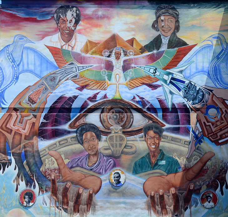 Untitled mural by Santie Huckaby, Eustinove Smith